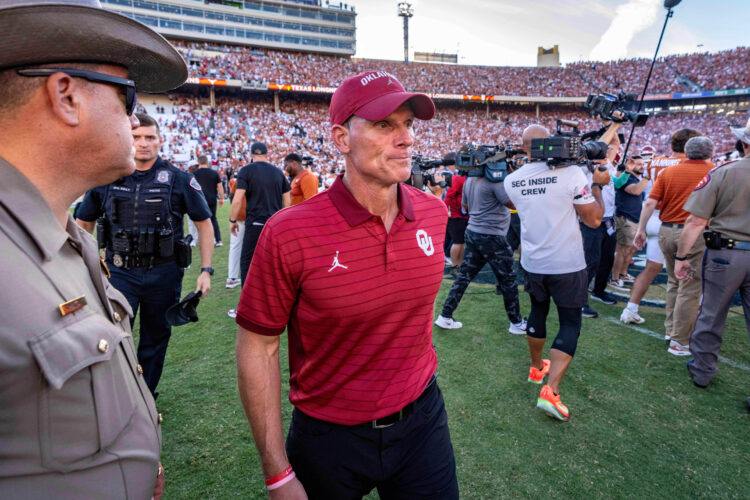 Top 25 losses to unranked college football teams made no sense